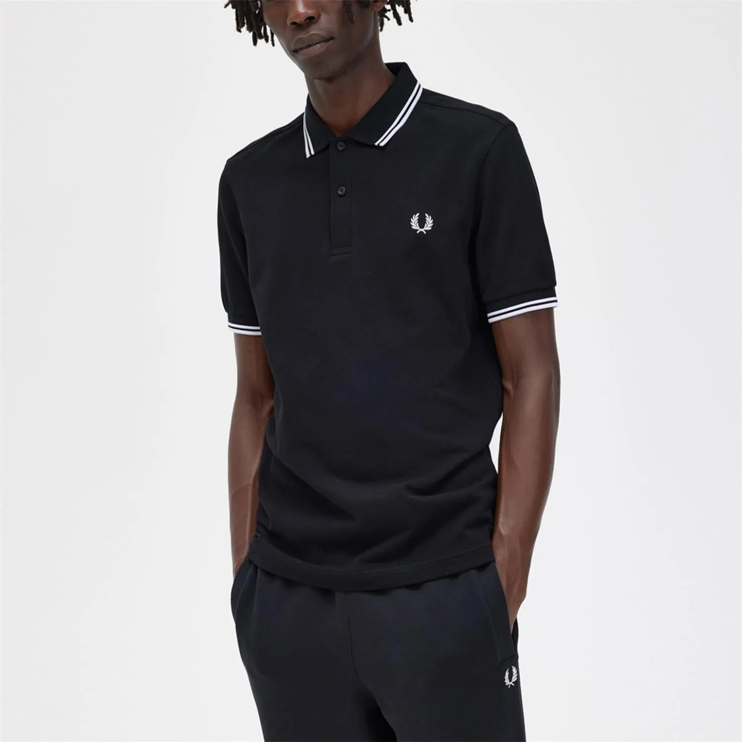 03700 Fred Perry Twin Tipped Shirt