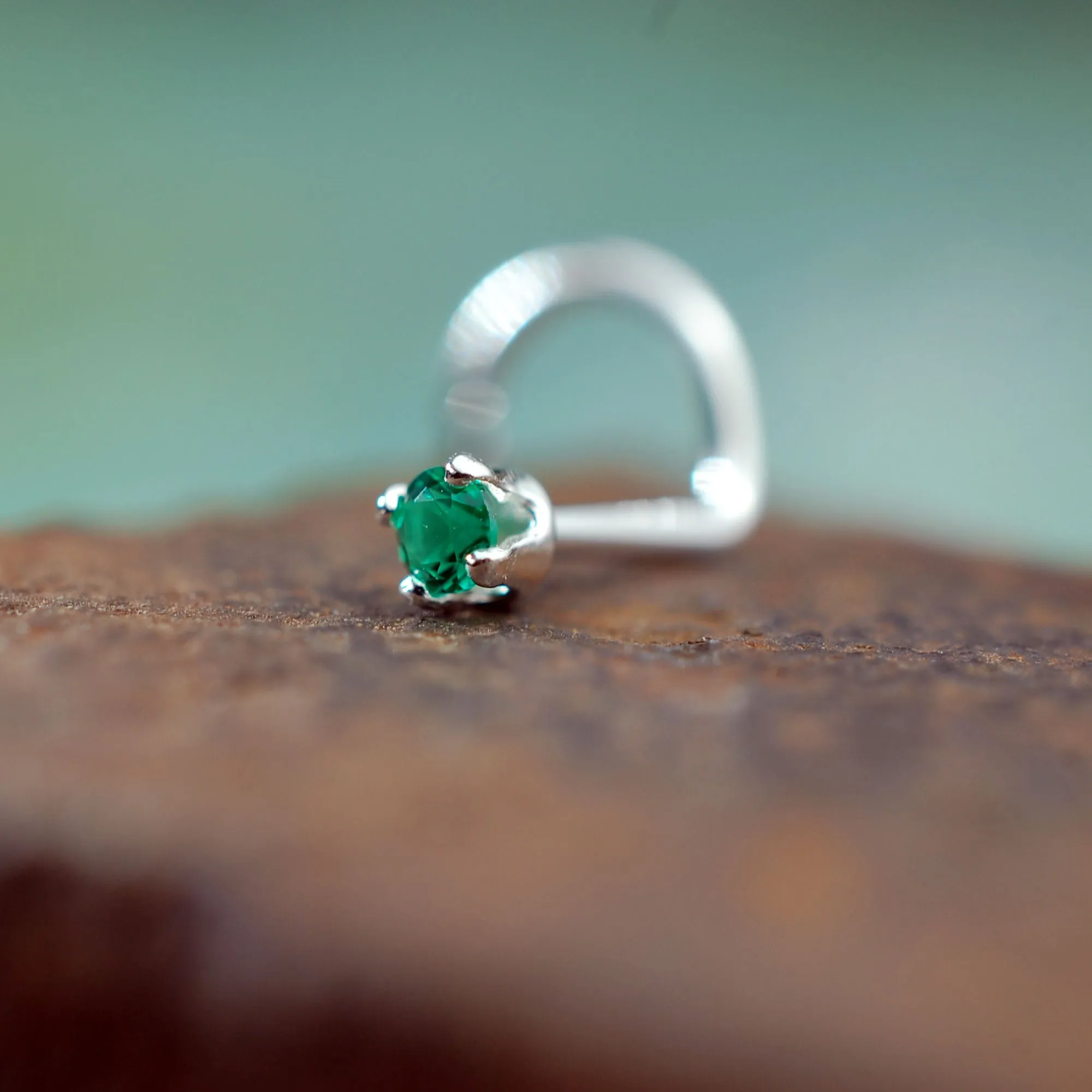 2mm Emerald and Silver Nose Stud