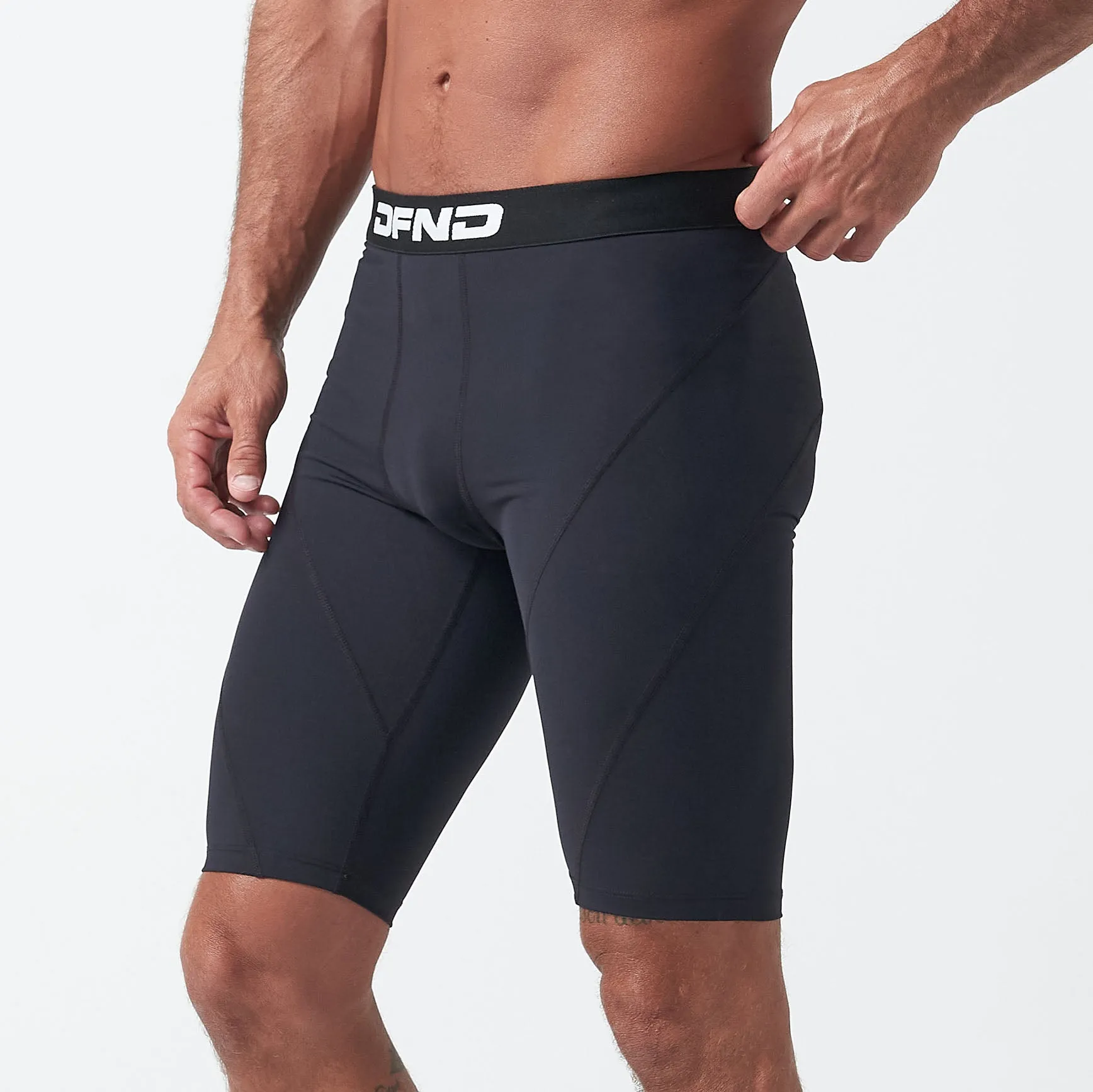 ACTIVE Ax COMPRESSION SHORT