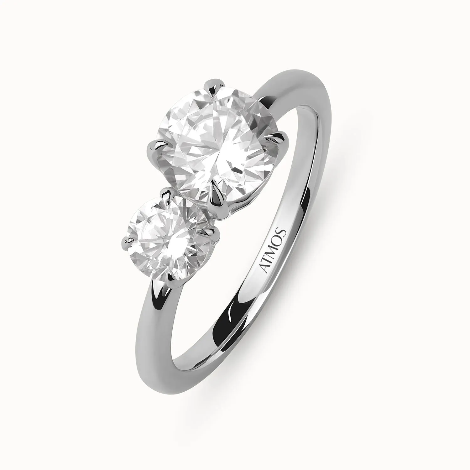 Asymmetrical Round Diamond Toi et Moi Ring