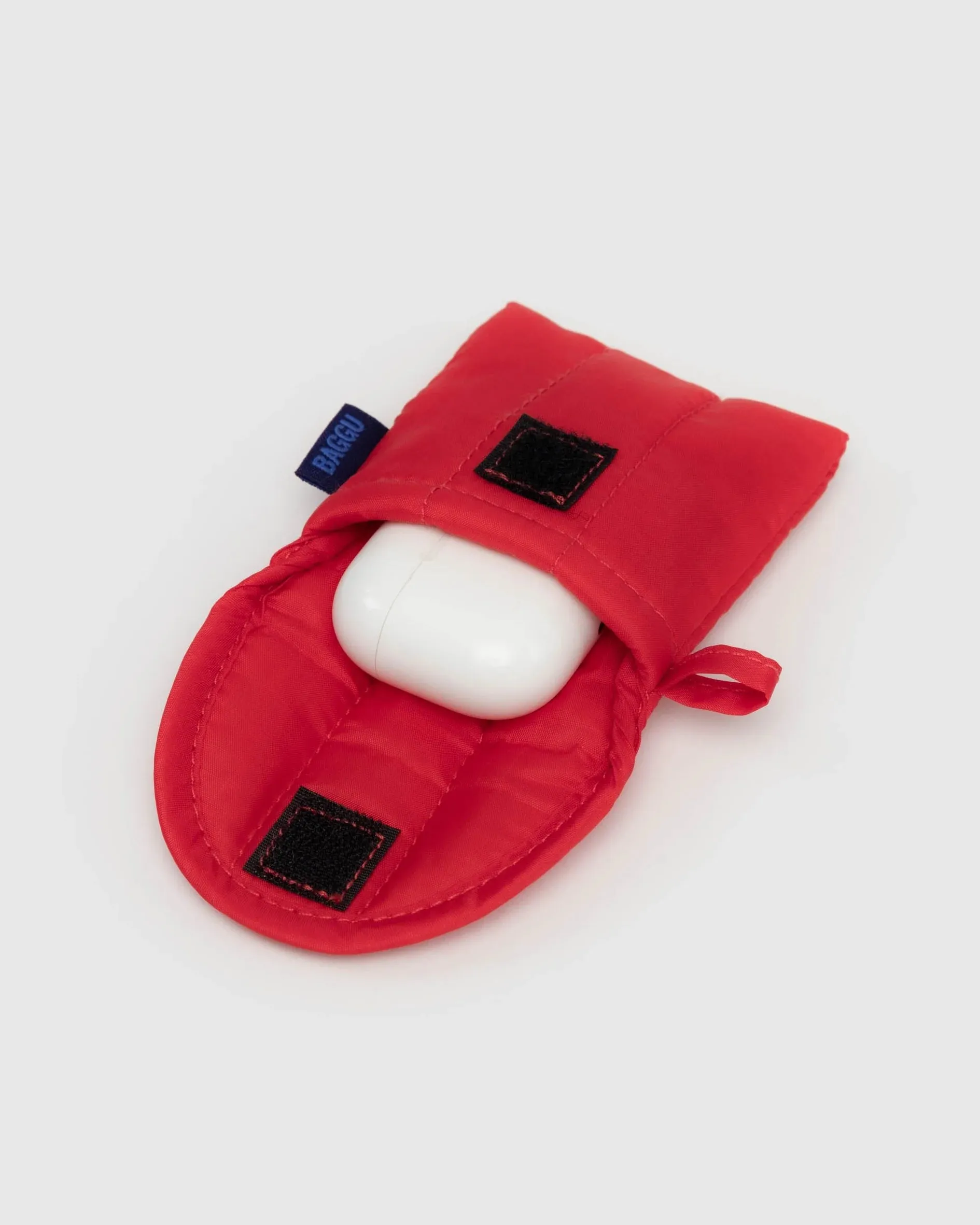 Baggu - Puffy Earbuds Case | Candy Apple