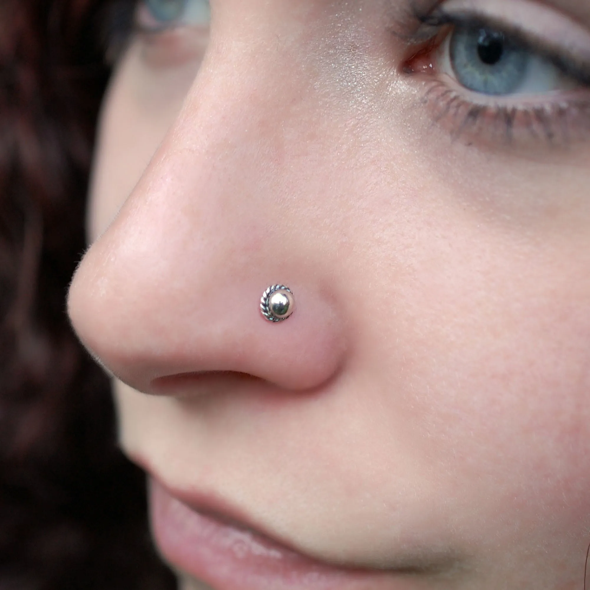 Big Flying Saucer Nose Stud - UFO Nose Ring