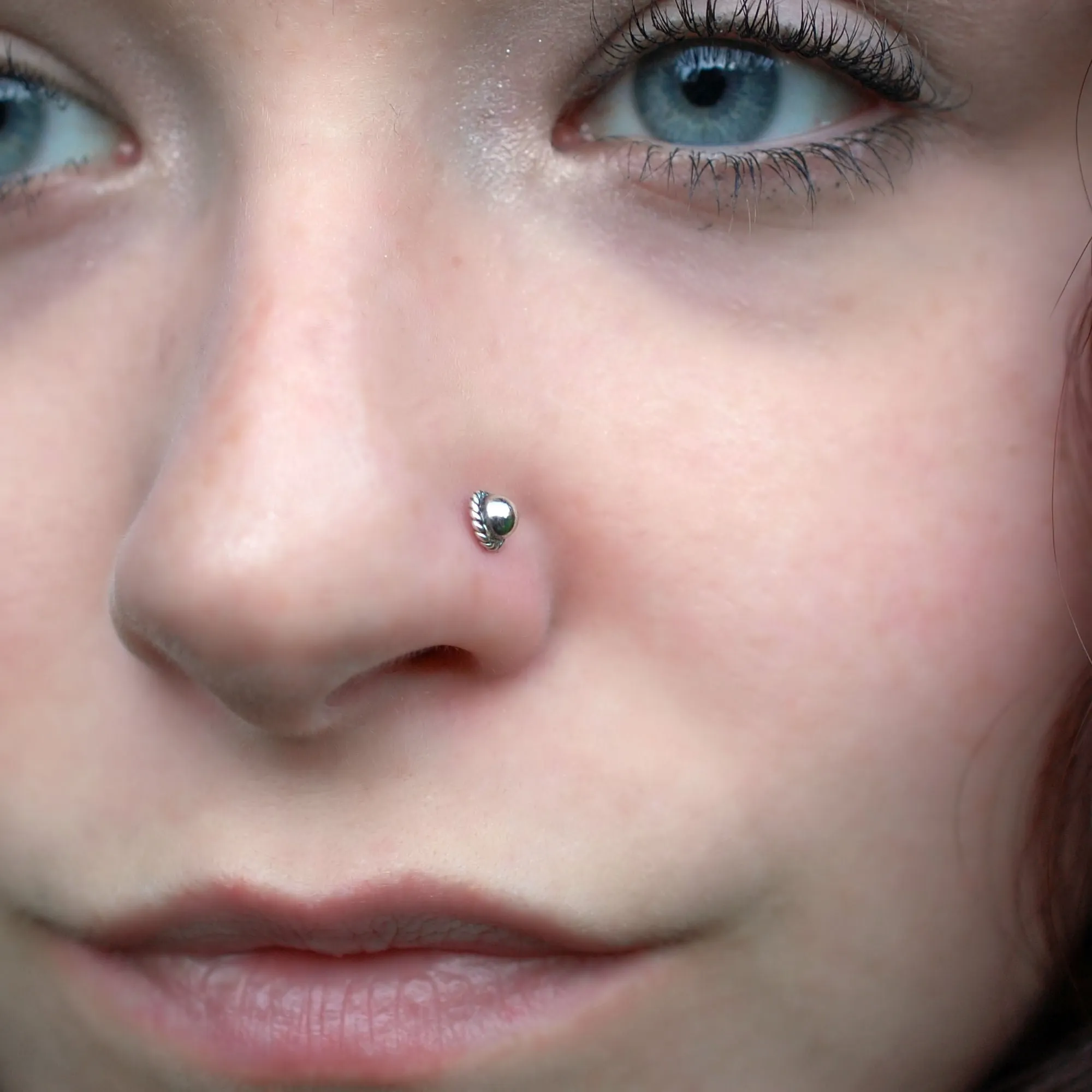 Big Flying Saucer Nose Stud - UFO Nose Ring