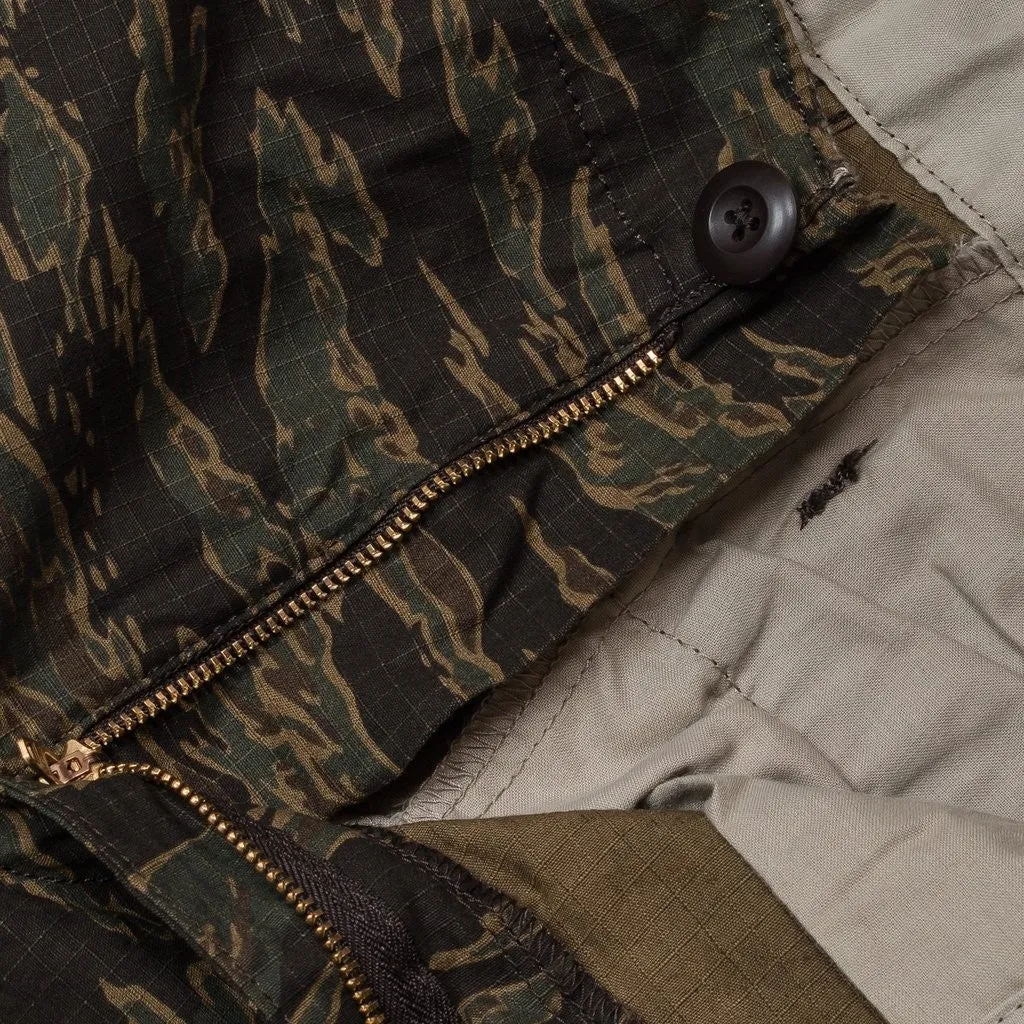 CARHARTT AVIATION SHORT COLUMBIA CAMO TIGER