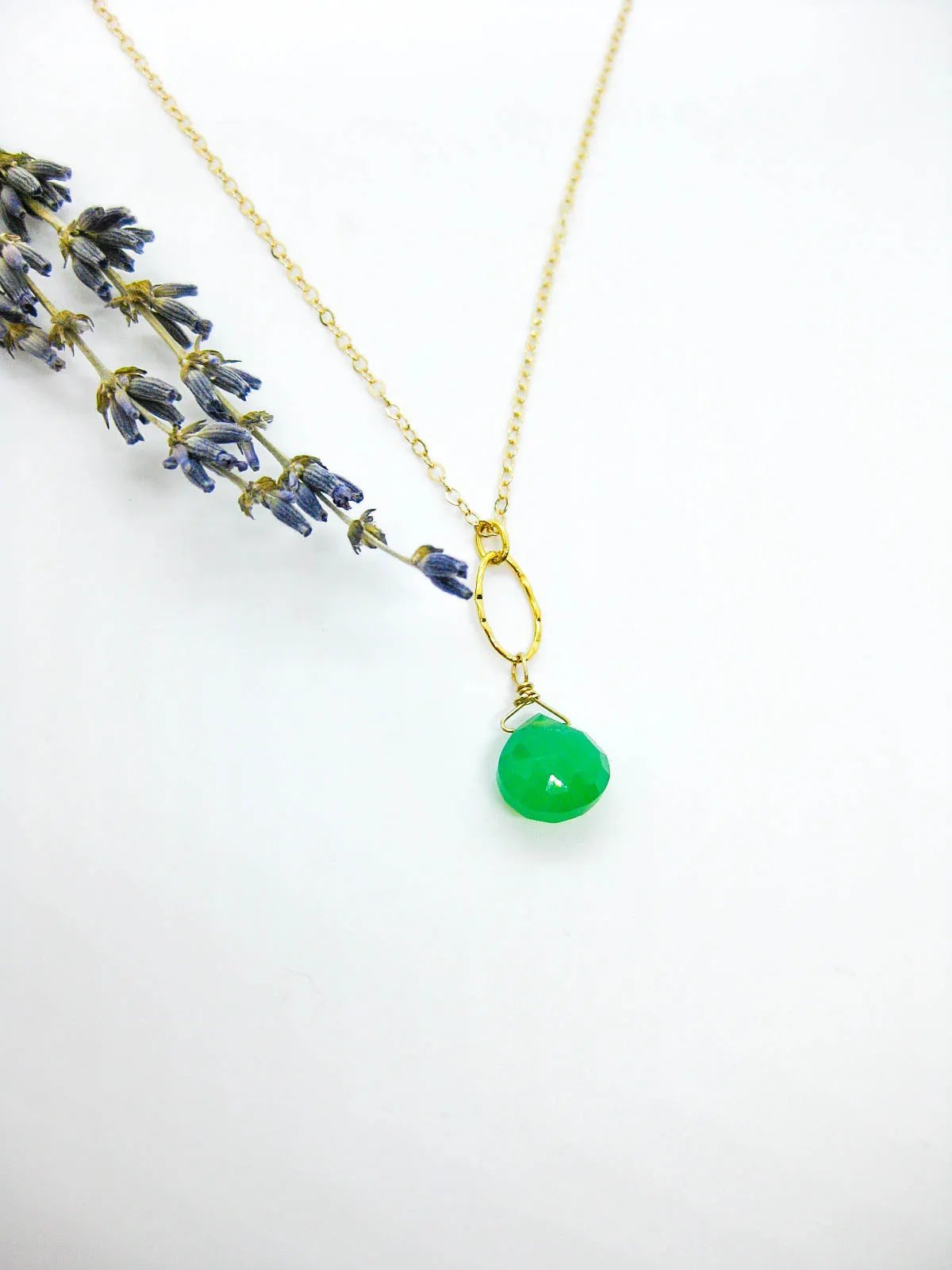 Chrysanthe: Chrysoprase Necklace - n580