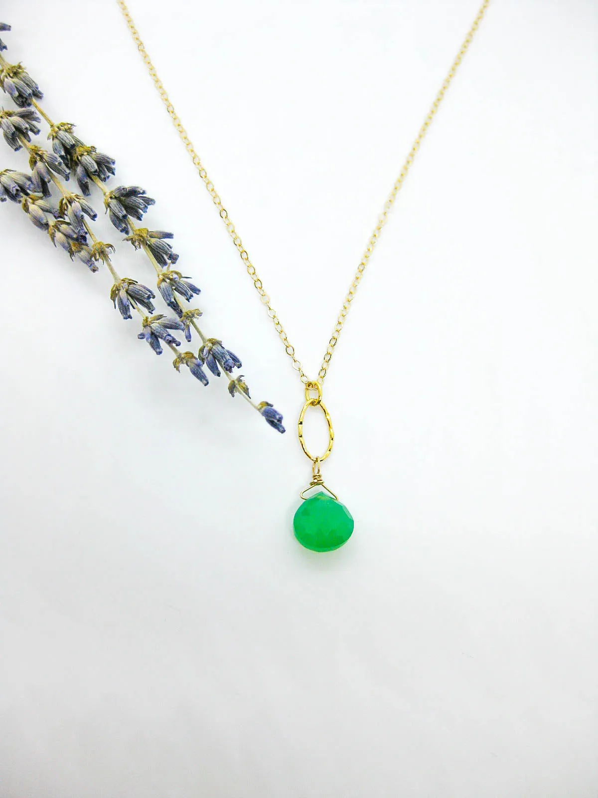 Chrysanthe: Chrysoprase Necklace - n580