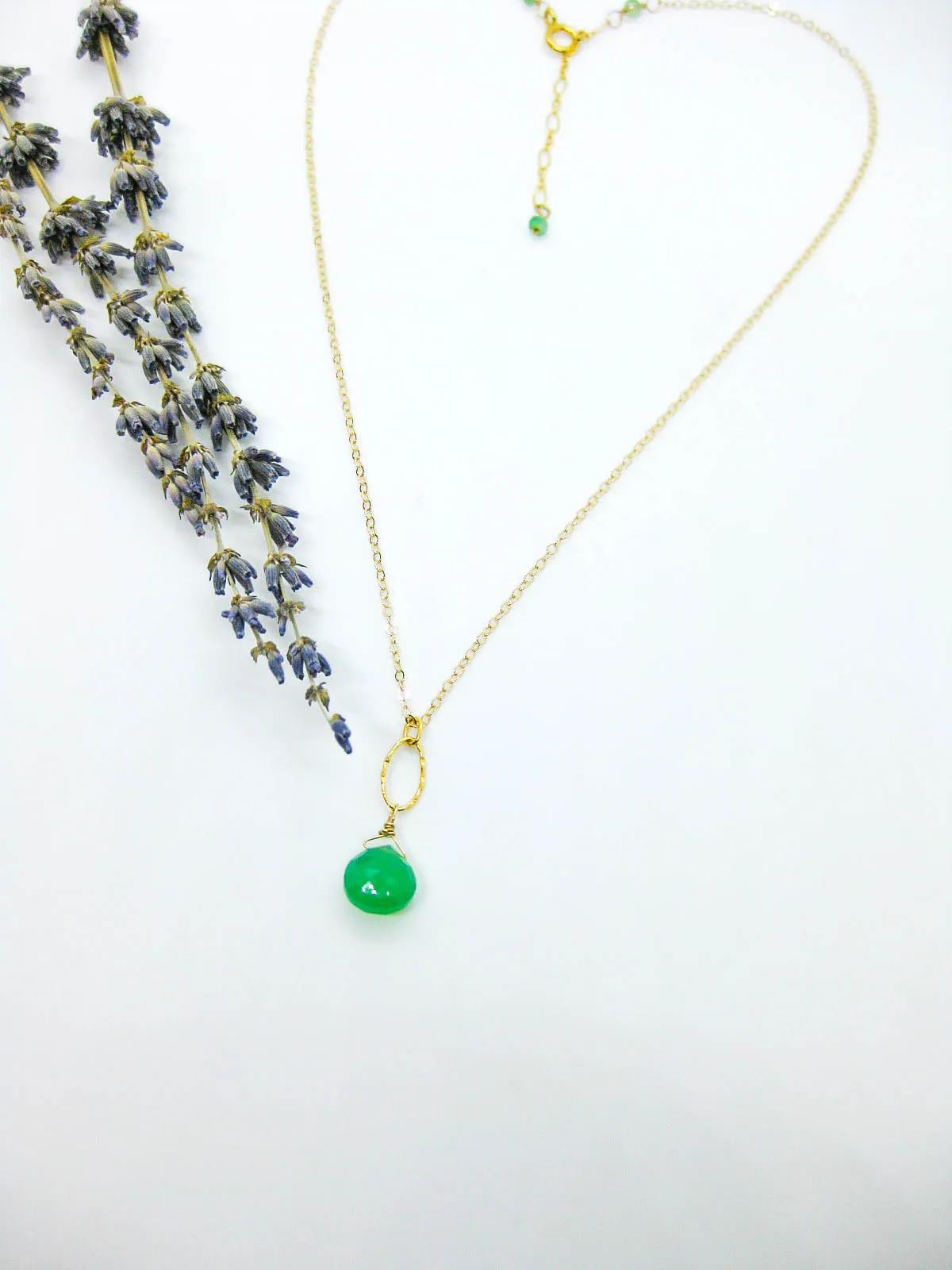 Chrysanthe: Chrysoprase Necklace - n580