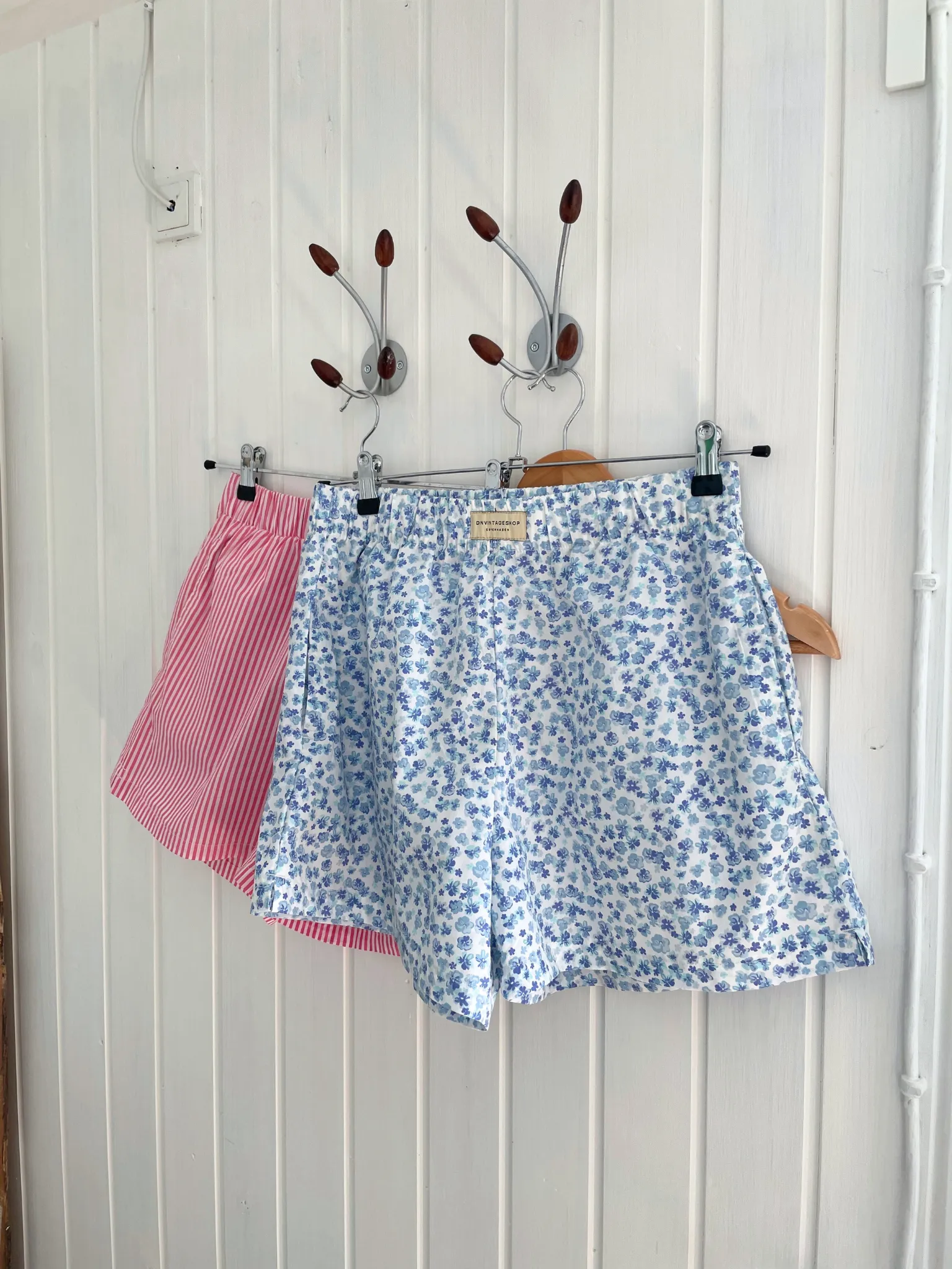 COPENHAGEN SHORTS - BLUE WILDFLOWER