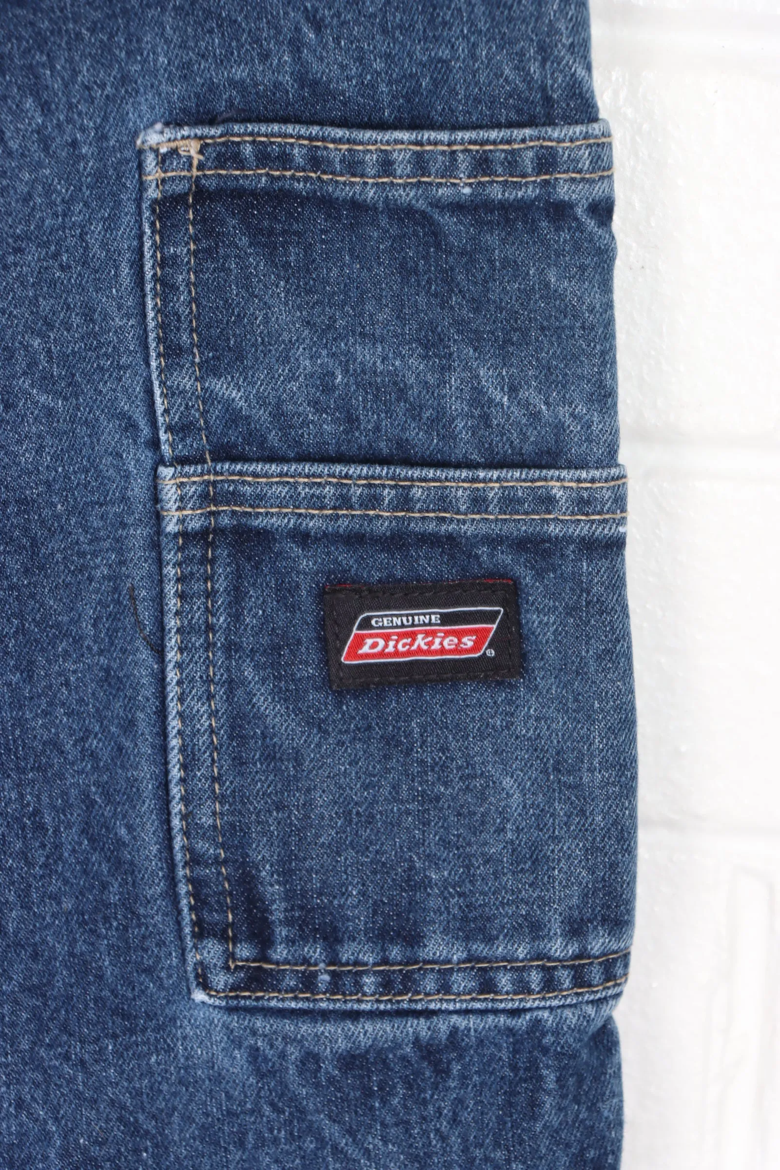 DICKIES Medium Wash Denim Carpenter Work Shorts (36)