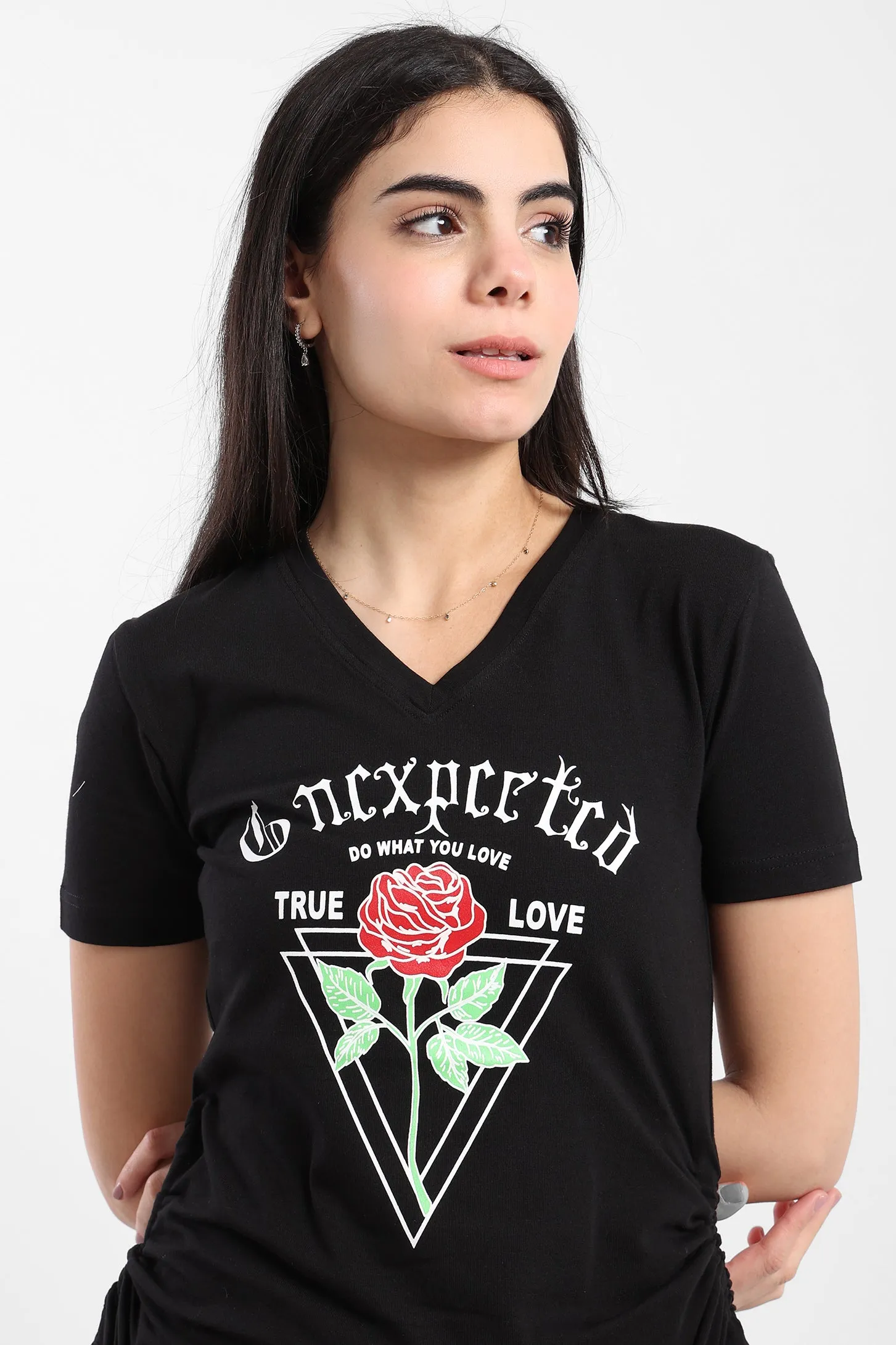 FLORAL T-SHIRT - BLACK