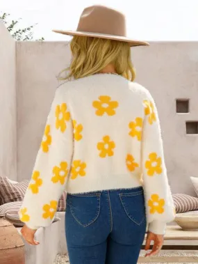 Fluffy daisy Cardigan ivory