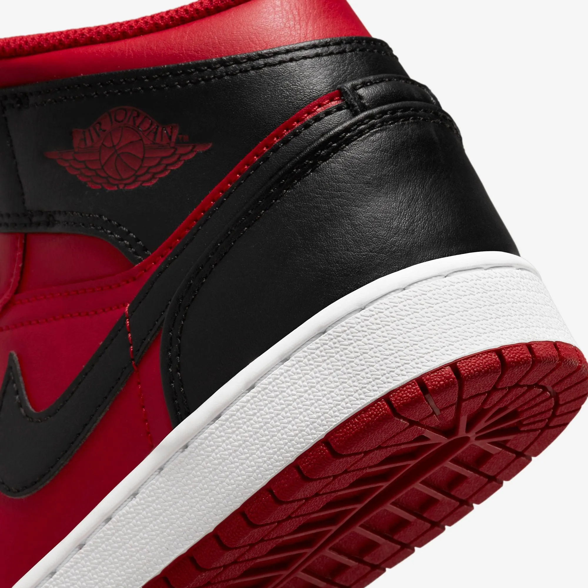 (GS) Air Jordan 1 Mid 'Reverse Bred' (2022) 554725-660