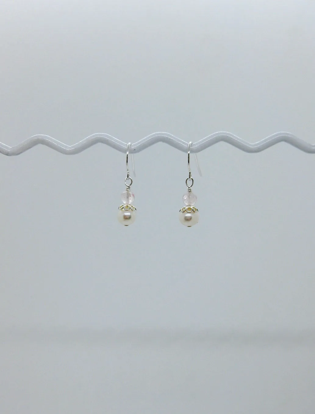 Heather: Rose Quartz Pearl Earrings - e600