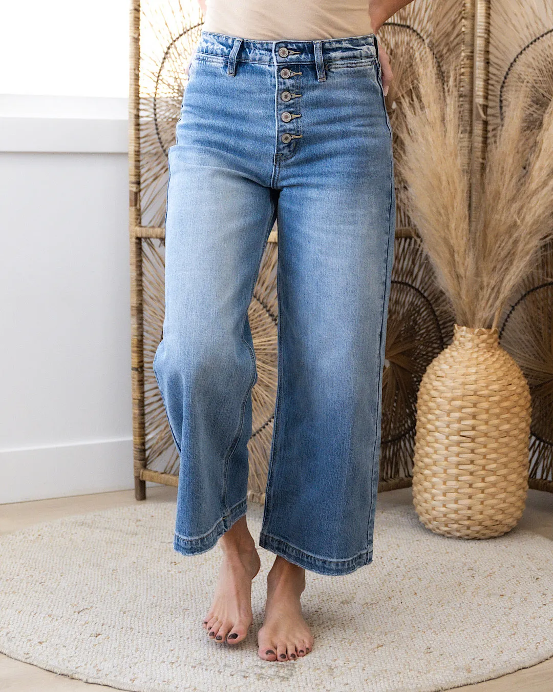 KanCan Eleanor Non Distressed Wide Leg Jeans