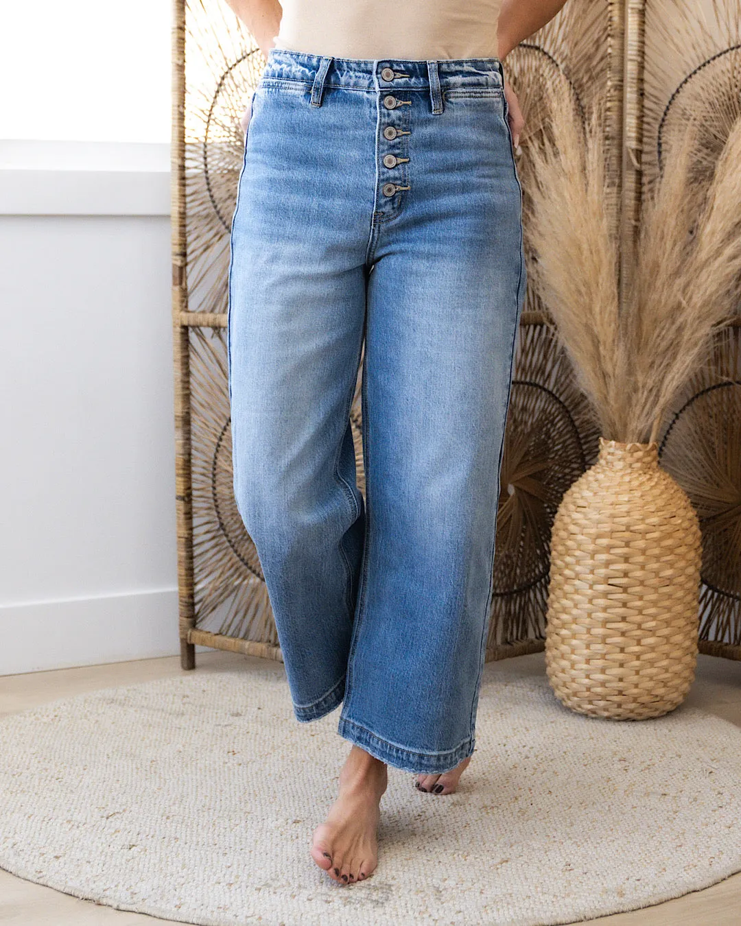 KanCan Eleanor Non Distressed Wide Leg Jeans