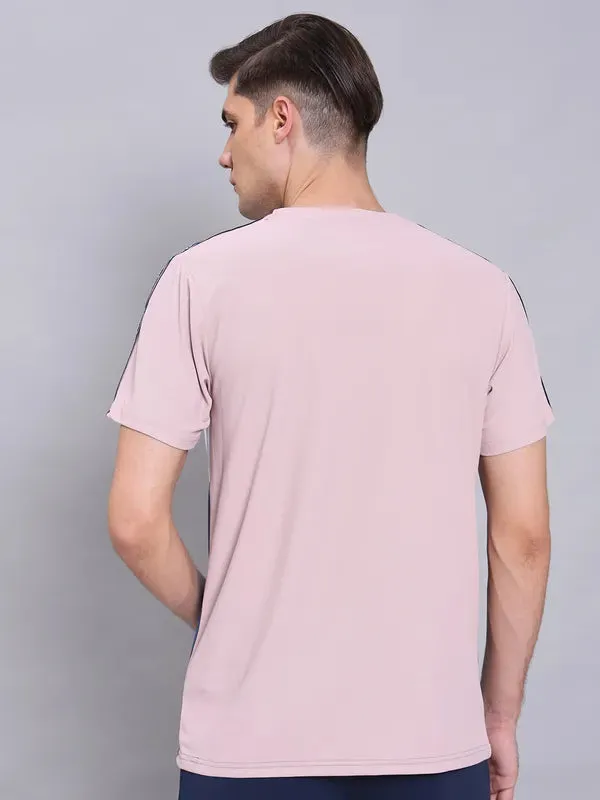 Men Colorblock Slim Fit Crew Neck T-shirt with MATPIQ