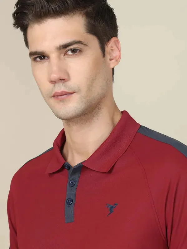 Men Colorblock Slim Fit Polo T-shirt with MATPIQ