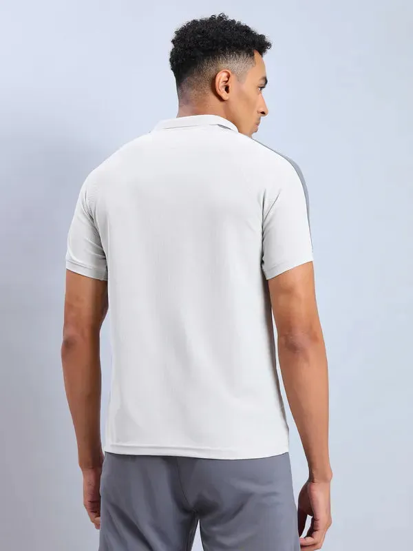 Men Colorblock Slim Fit Polo T-shirt with MATPIQ