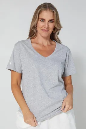 Stella   Gemma Villa V-Neck Tee - Grey Marle