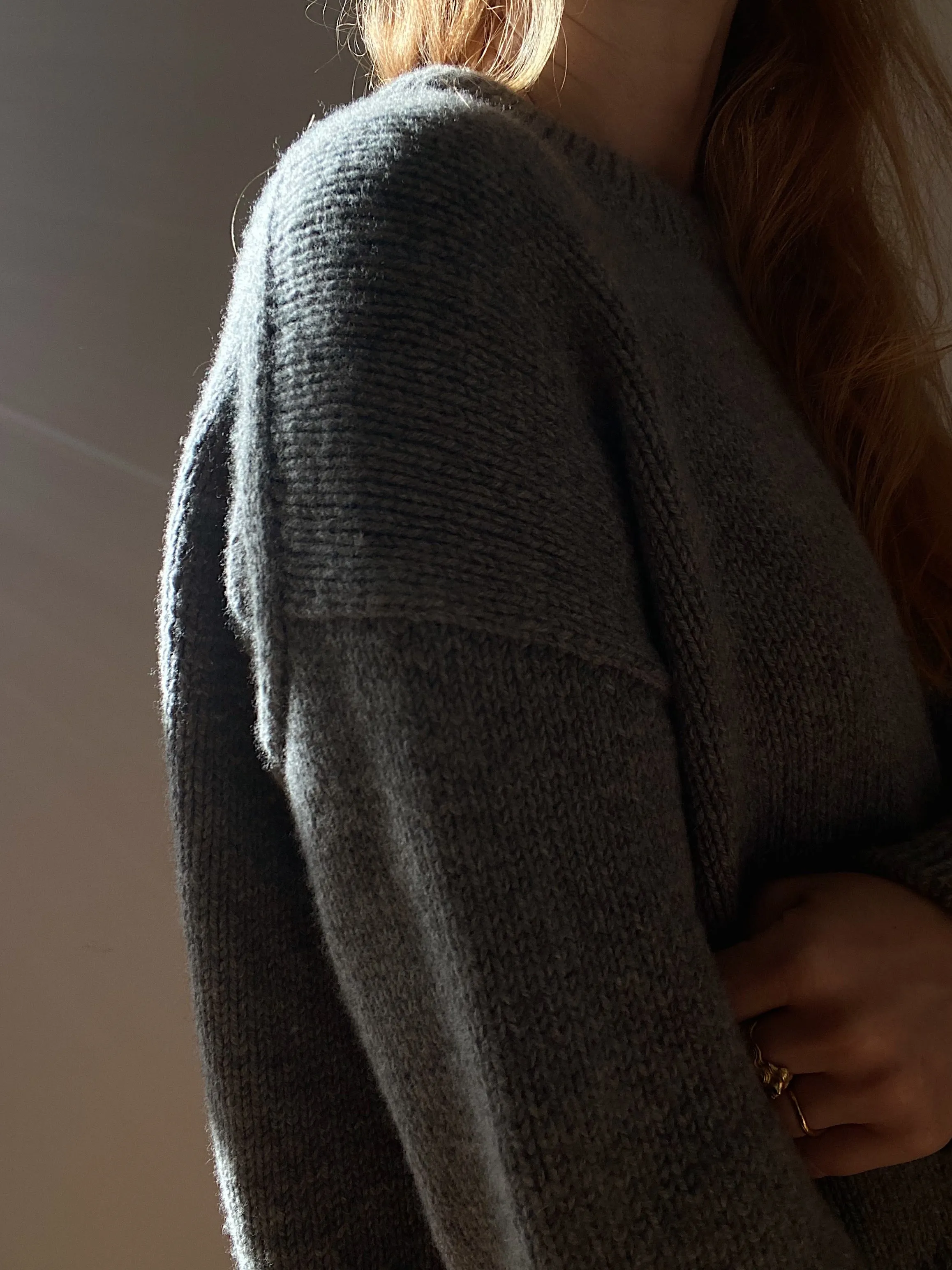 Sweater No. 23 - ENGLISH