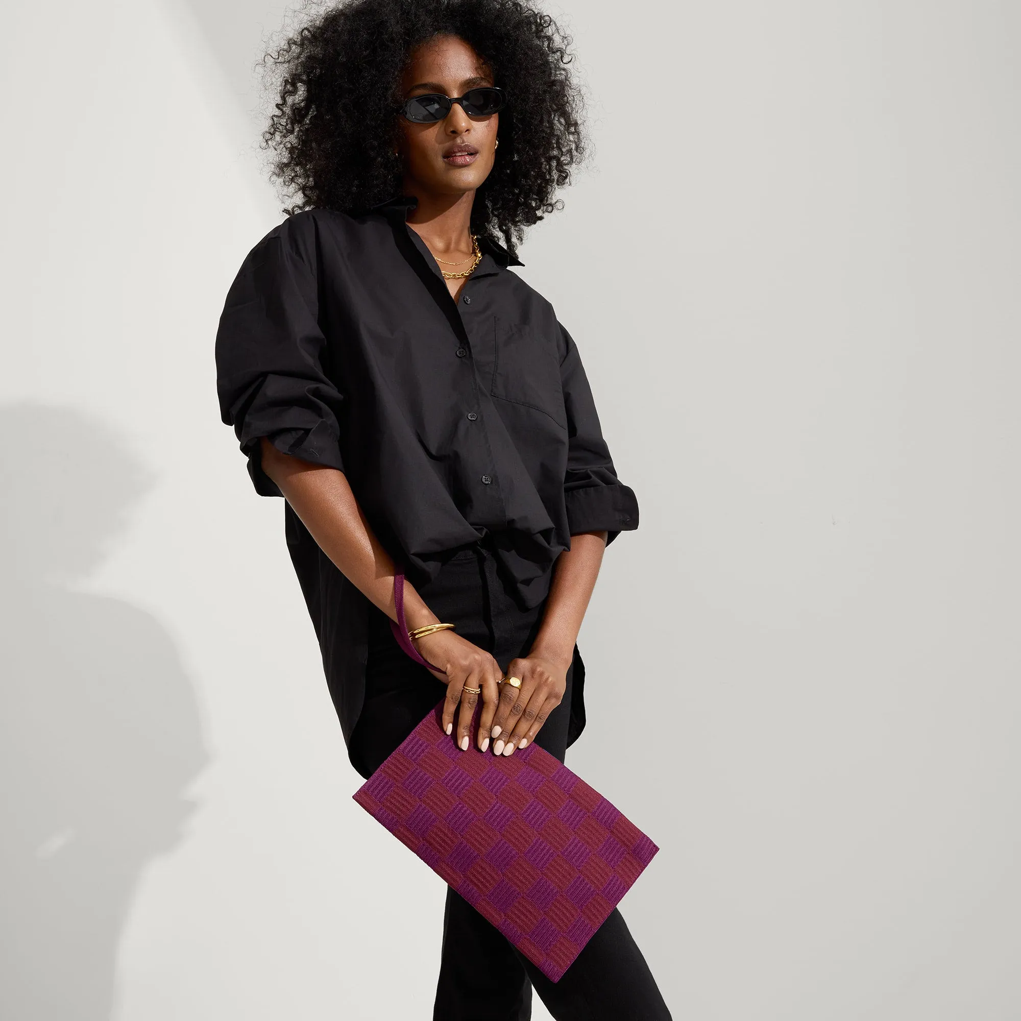 The Wristlet - Checker Plum