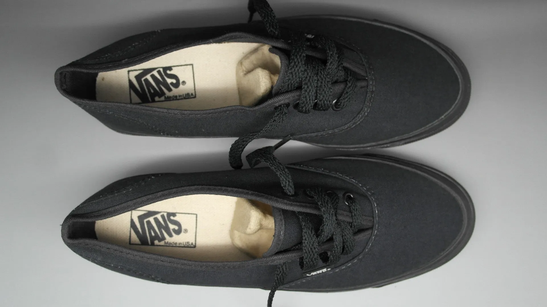 vans style #44 ~ US4, US6, US7.5, US8