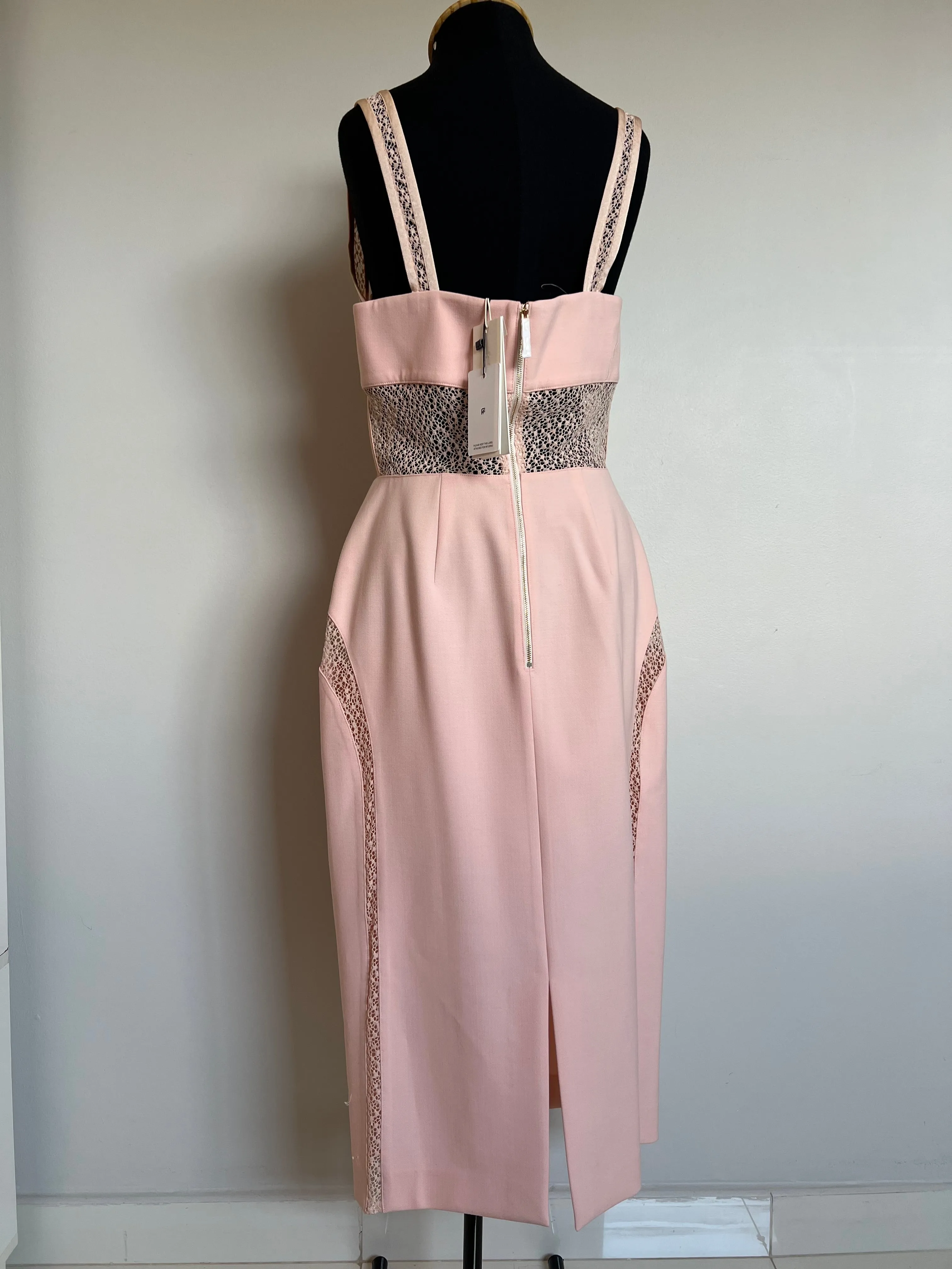 Vestido Dion Lee Rose com Renda.