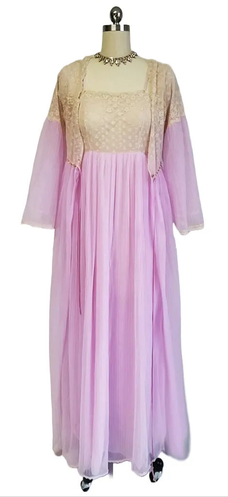 *VINTAGE INTIME DOUBLE NYLON & LACE PLEATED LACE PEIGNOIR & NIGHTGOWN SET IN JUNGLE ORCHID